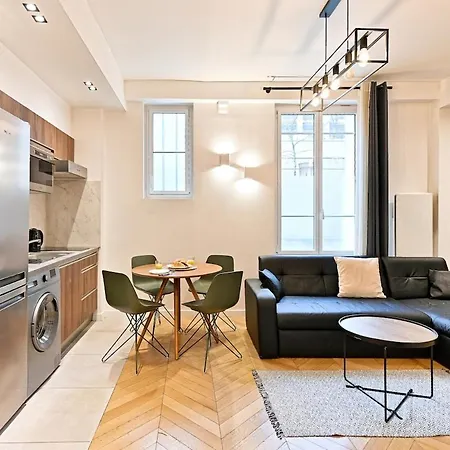 Appartement Raffine Pres De La Seine 16eme