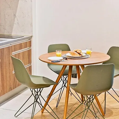 アパート Raffine Pres De La Seine 16eme